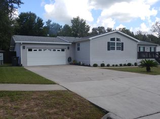 12825 Hawk Hill Dr, Thonotosassa, FL 33592
