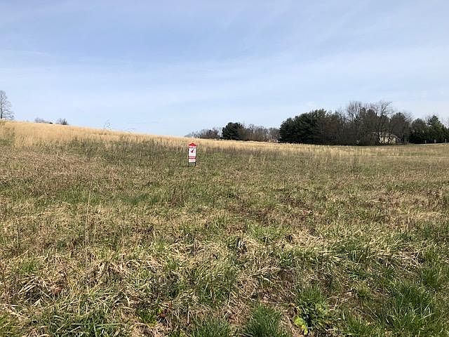 1st image of Mountain View Dr