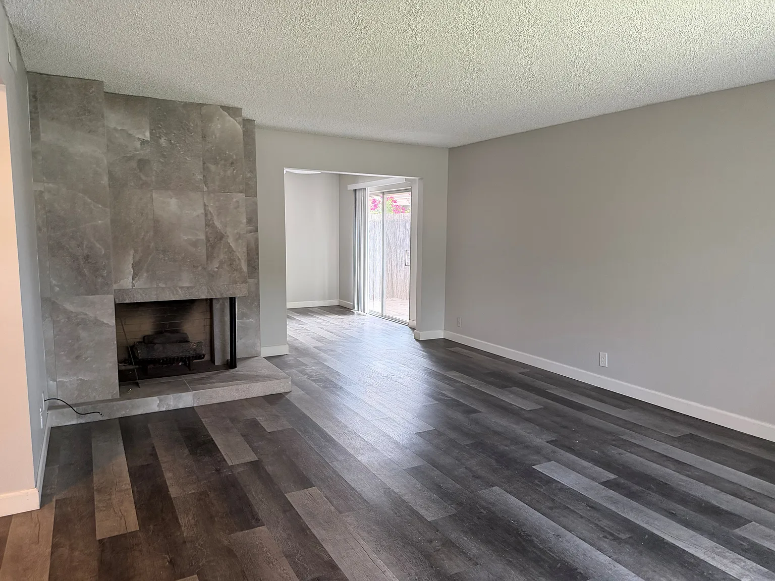 3 bed, 1700 sqft, $3,395 — Photo 1