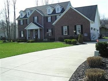 2nd image of 4879 S Aspen Ct