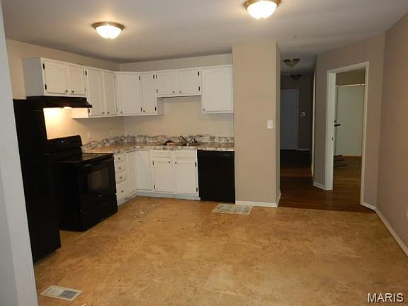 5th image of 418 Millman Dr