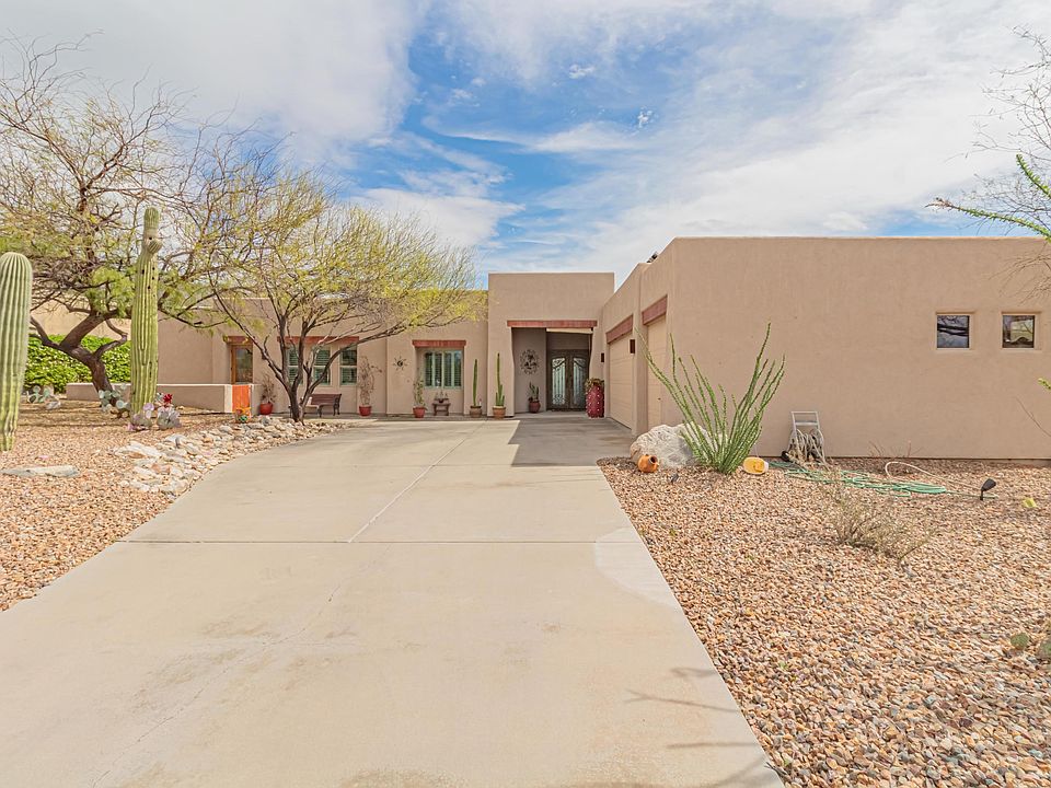 1st image of 5200 N Sabino Hills Dr
