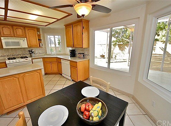 5th image of 5851 Blackbird Ln