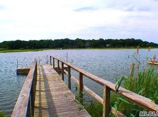 635 Waterview Dr, Southold, NY 11971