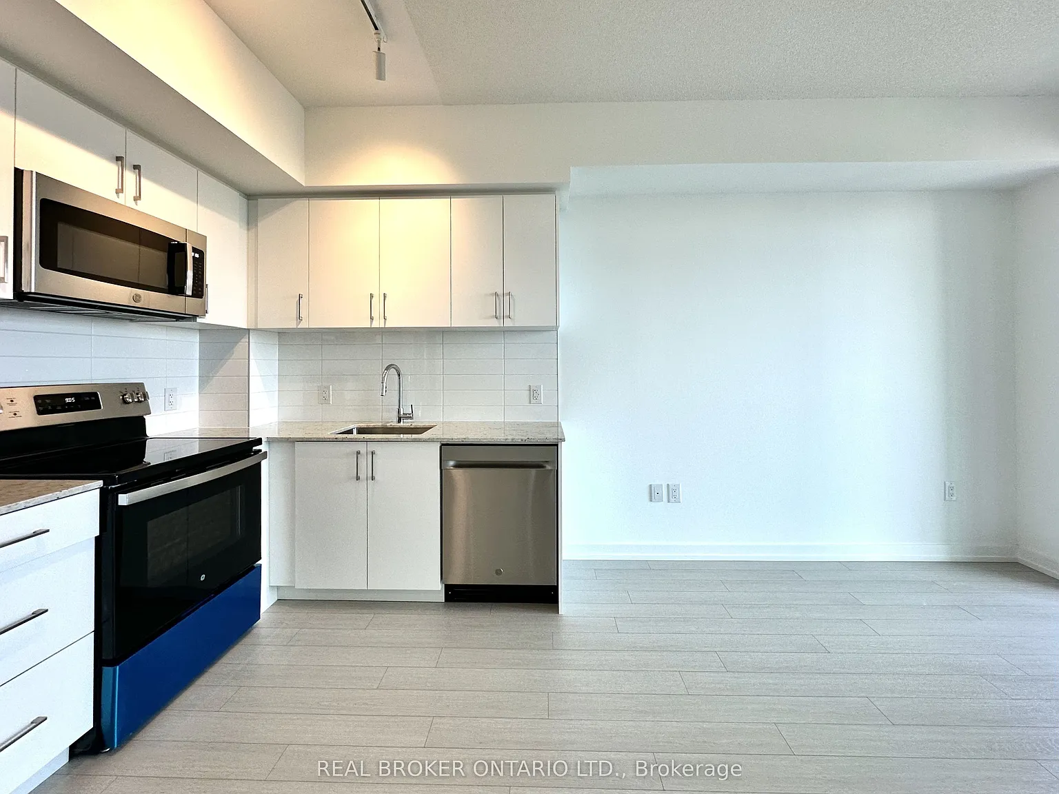 1 bed, $2,150 — Photo 4