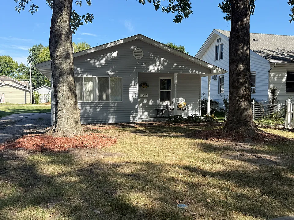 607 Virginia St