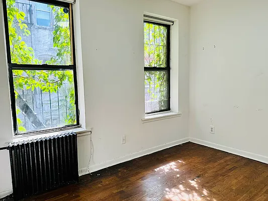 Rented by Bond New York | media 18