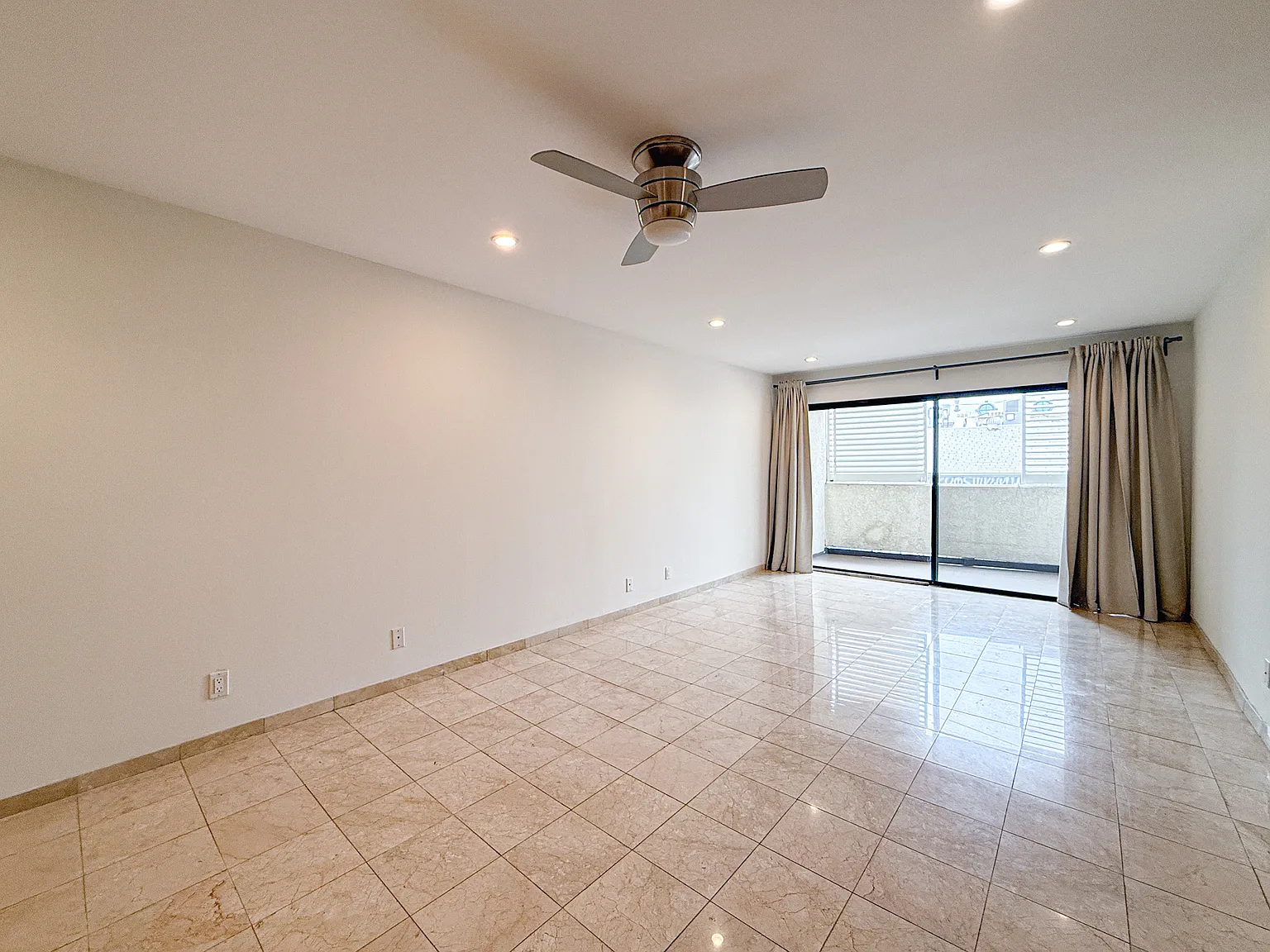 1215 Brockton Ave — Photo 4