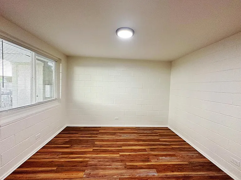 1246 Kinau St #2 — Photo 4