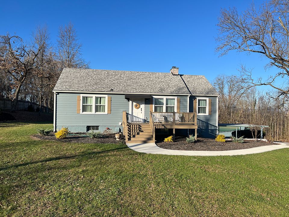 1st image of 4823 Skyline Dr
