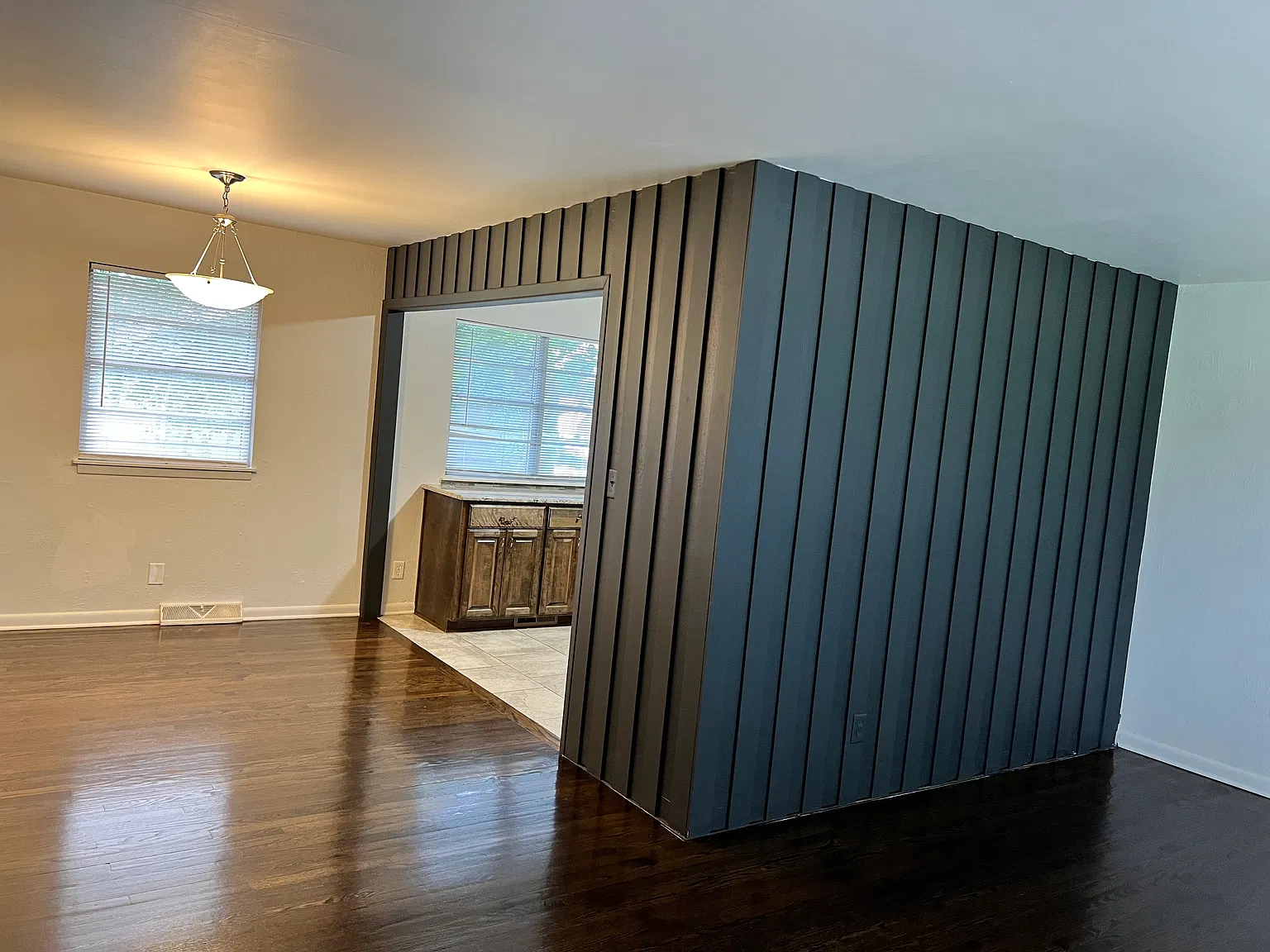 4001 E 113th Terrace — Photo 3