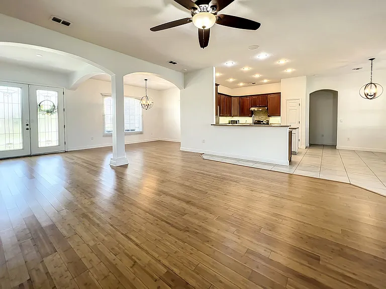 6022 Rolling Vista Loop — Photo 11