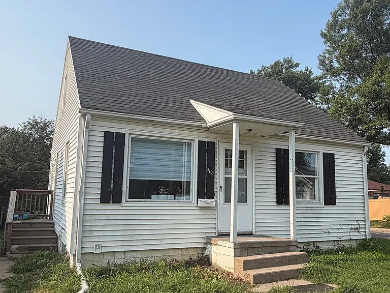 4101 Randolph St — Photo 1