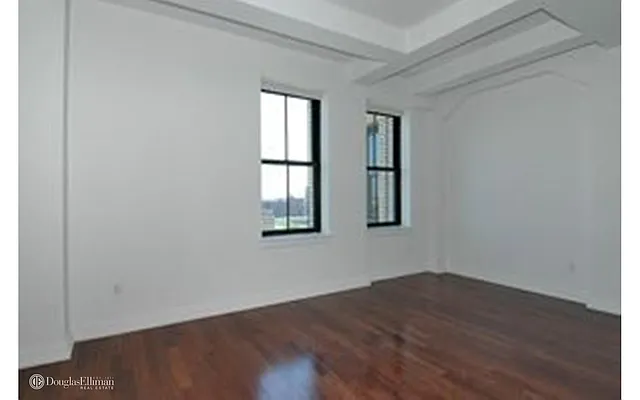 Rented by Douglas Elliman | media 13