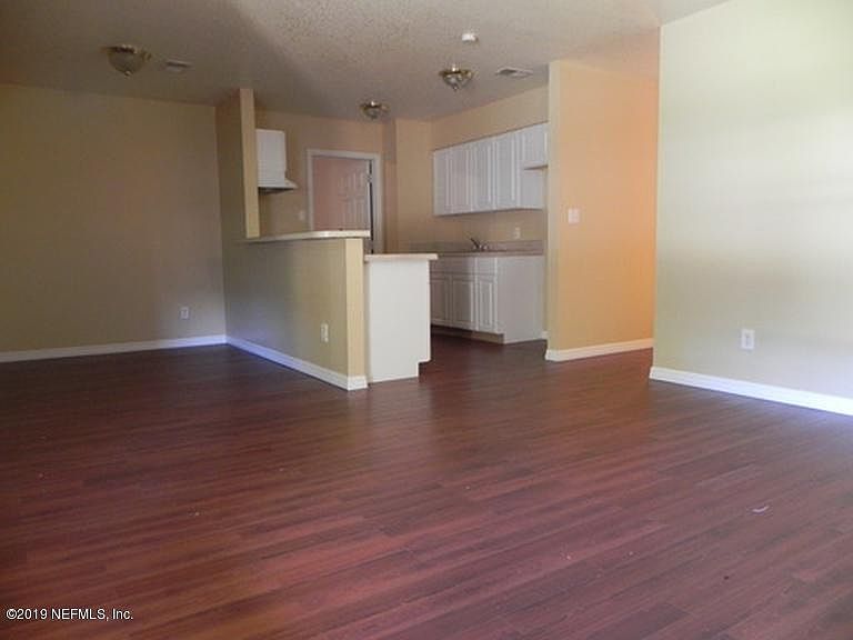 1st image of 3609 E Comanche Ave