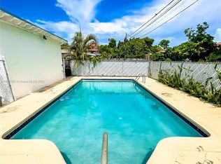 3025 NW 4th St #0, Miami, FL 33125