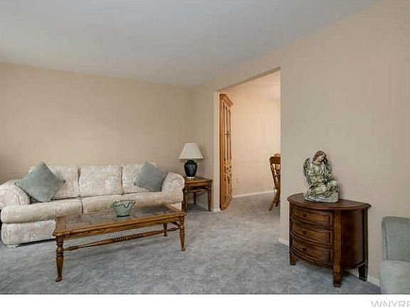 2nd image of 29 Regalwood Dr