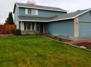 5203 Holly Way, West Richland, WA