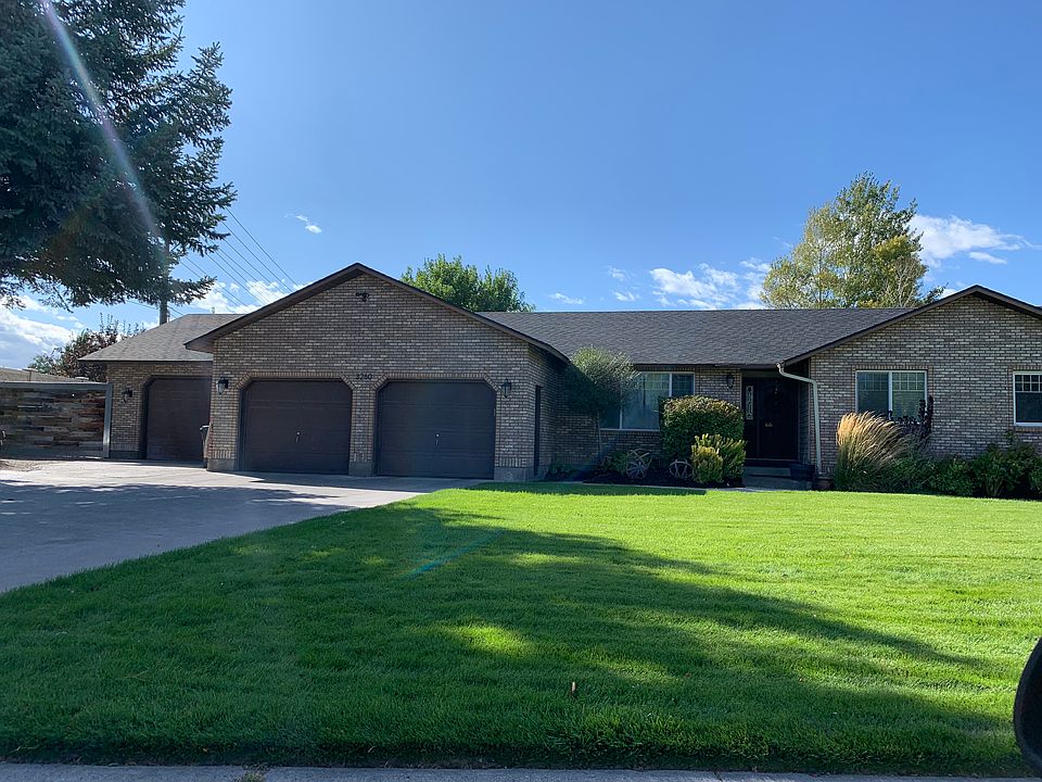 1st image of 3260 Hartert Dr
