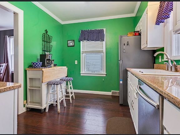 5th image of 731 Parkview Ave