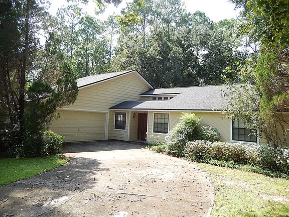 2nd image of 4830 Ballygar Dr