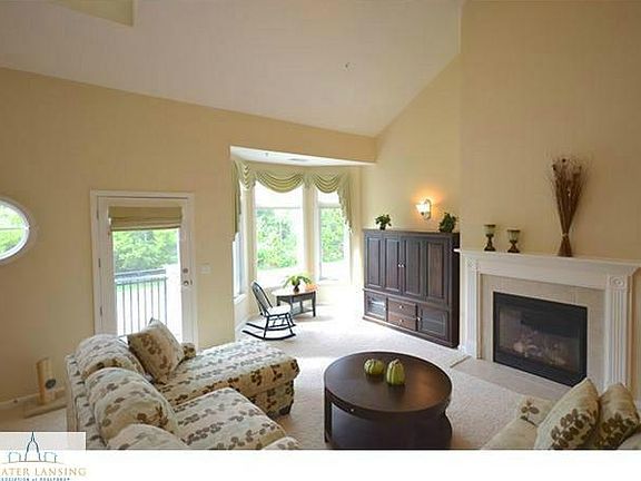 5th image of 2026 Central Park Dr