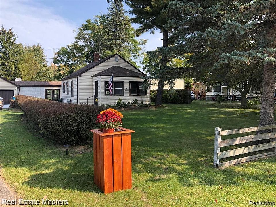 1st image of 4480 Pine Grove Ave
