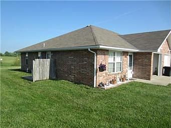 2nd image of 602 N Austin St
