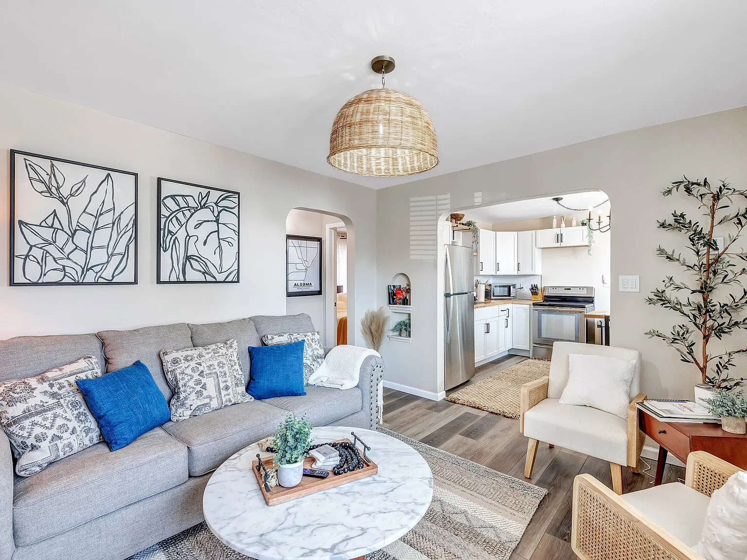 2 bed, $6,750 — Photo 2