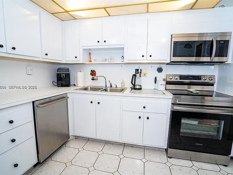 1833 S Ocean Dr #1103 — Photo 3