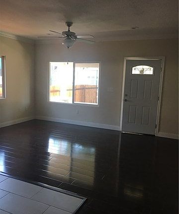 3rd image of 240 W 47th St