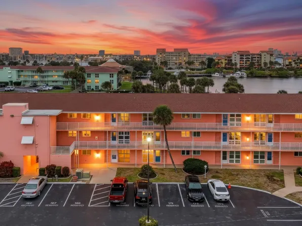 721 S Beach St APT 207A, Daytona Beach, FL 32114