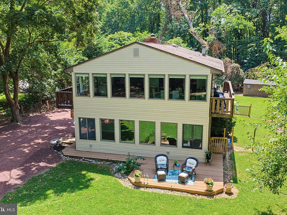 Bay-View Home property listing photo