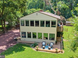 16 Kent Ave, Earleville, MD 21919
