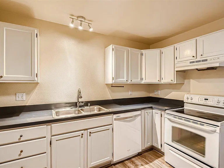3410 SE 116th Ave #C — Photo 6