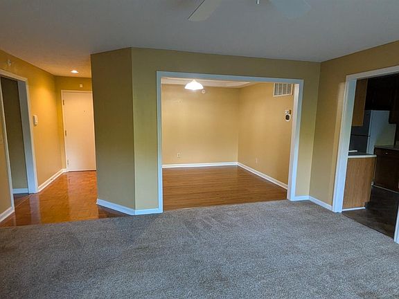 4th image of 4300 Regency Ridge Ct APT 208