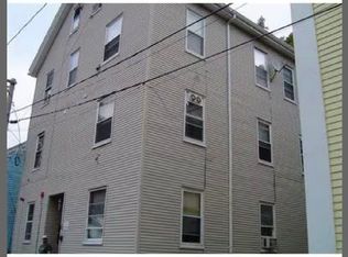 10 Howard St, Salem, MA 01970