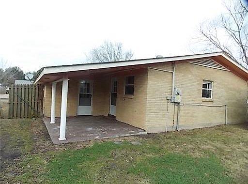 3rd image of 4222 Evie St