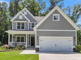 127 Windward Dr, Summerville, SC 29485