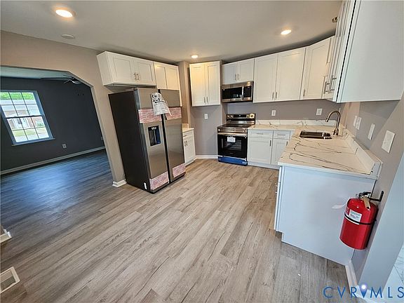 3rd image of 47 Ridge Rd