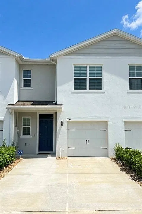 1241 Balsam Dr
