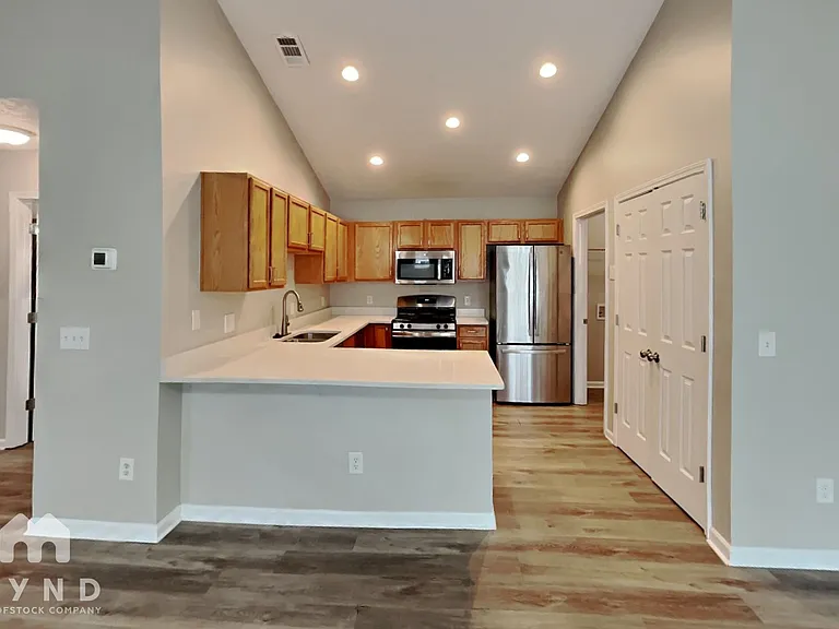 6155 Smoke Ridge Ln — Photo 7