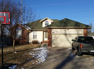 4068 W Watkins St, Springfield, MO 65802