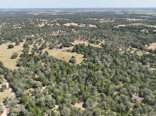 213 Joe Cole Ln, Smithville, TX 78957