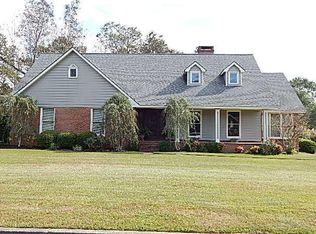 50 Duff St, Columbia, MS 39429