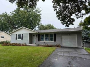 4509 Bunker Hill Ln, Madison, WI 53704