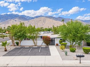 587 El Placer Rd, Palm Springs, CA 92264
