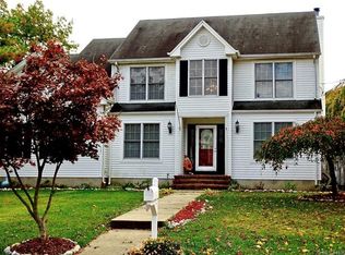 161 Squall Rd, Manahawkin, NJ 08050