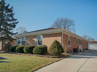 204 S Chase Ave, Lombard, IL 60148