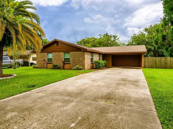 25 Arrowhead Cir, Ormond Beach, FL 32174